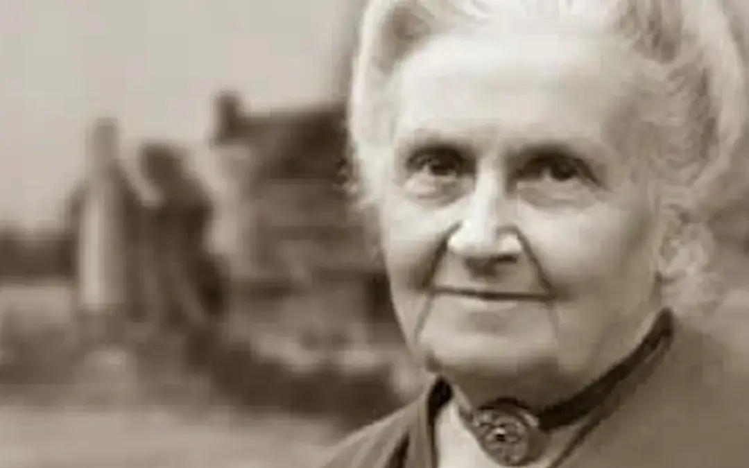Maria Montessori uma pensadora contemporânea com importantes reflexões sobre o que é a Educação
